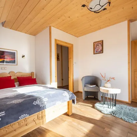 Lux-house & Jacuzzi Sauna