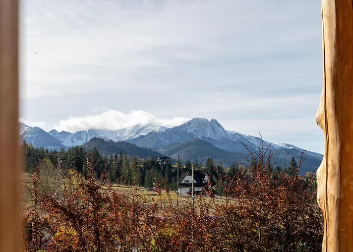 Lux-house & Jacuzzi Sauna *